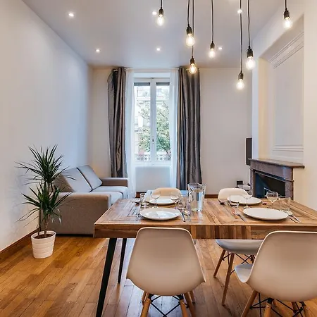 아파트 Luckey Homes - Rue Montgolfier 리옹